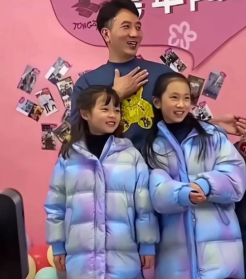 又缺钱了林生斌正式复出,带货卖童装