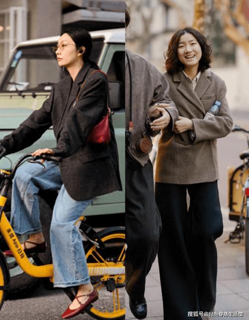 快入秋了才发现卫衣不兴了满街都在穿“奶奶西装”，洋气保暖